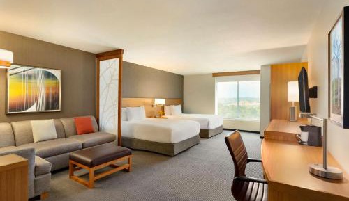 Queen Room with Two Queen Beds and Sofa Bed