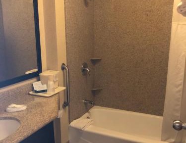 King Room - Non-Smoking/Exterior Hall