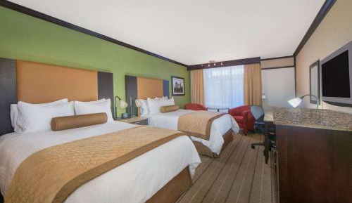 Double Room with Two Double Beds - Non-Smoking
