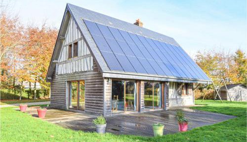 Three-Bedroom Vacation Home 