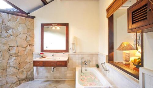 Deluxe Room with Garden View