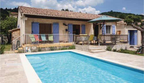 Three-Bedroom Vacation Home 
