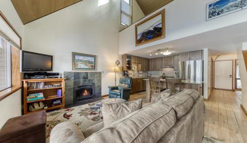 One Bedroom Apartment