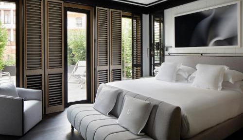 Deluxe Double Room with Terrace