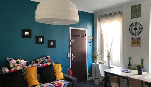 Studio with Sofa Bed