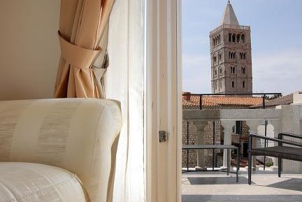  Deluxe Double Room with Sea View and Balcony