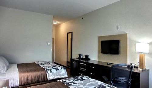 Queen Room with Two Queen Beds - Non-Smoking