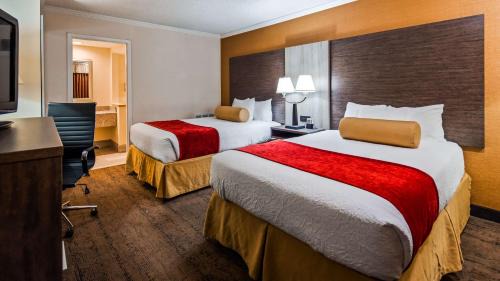 Double Room with Two Double Beds