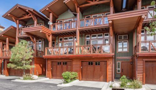 Three-Bedroom Vacation Home 