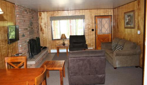 Two-Bedroom Cabin 