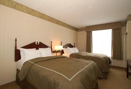 Queen Suite with Two Queen Beds - Non-Smoking
