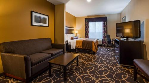 King Suite with Bath Tub - Disability Access/Non-Smoking 