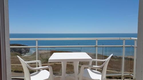 Ocean Front Double Room with Balcony