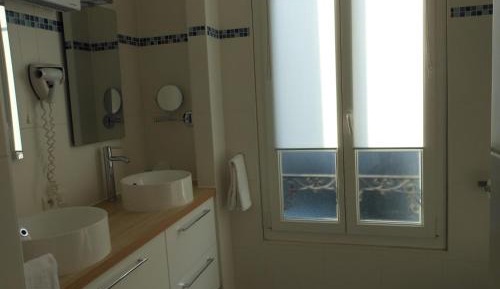 Twin Room with Balcony