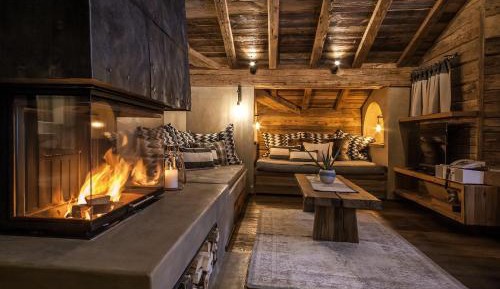 Luxury Suite