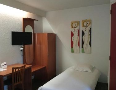 Family Room (4 Adults)