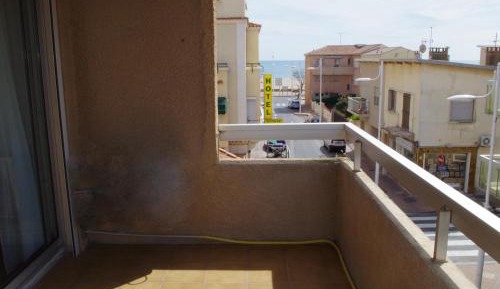 Studio with Balcony (4 Adults) 