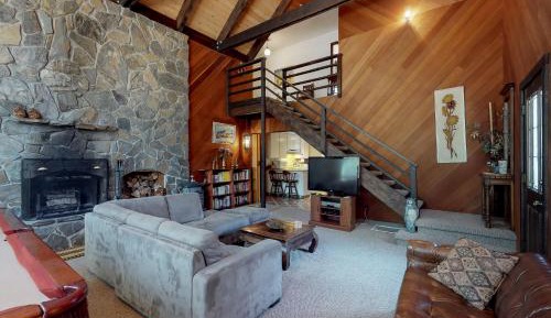 Four-Bedroom Vacation Home