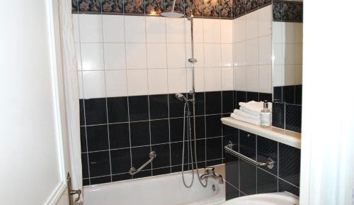 Double Room with Balcony and Sea View