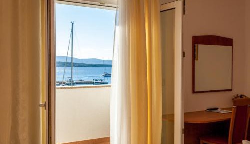 Double Room with Balcony and Sea View