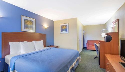 King Room - Non-Smoking