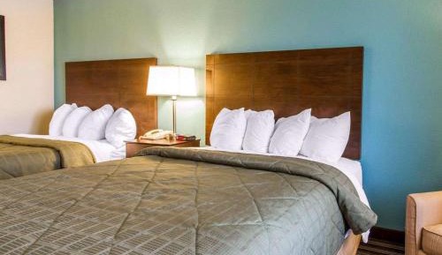Queen Room with Two Queen Beds