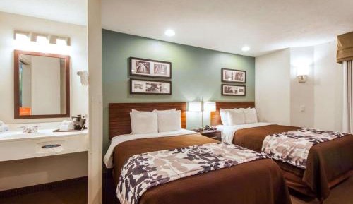 Double Room with Two Double Beds - Non-Smoking