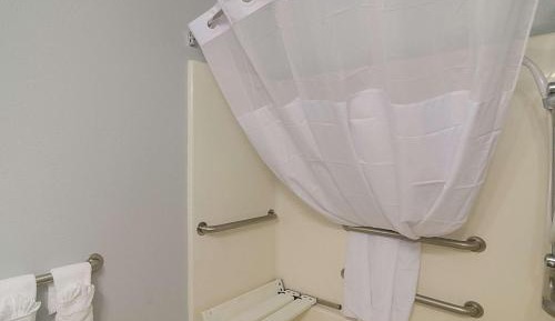 King Room - Accessible/Non-Smoking