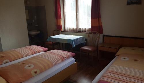 Budget Triple Room