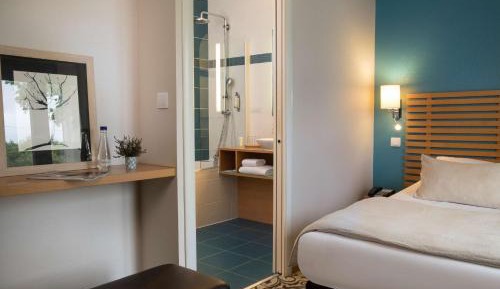 Comfort Queen Room - Non-Smoking 