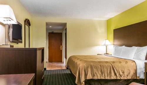 King Room - Non-Smoking