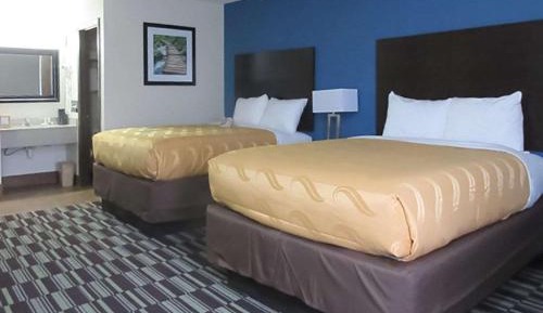 Queen Room with Two Queen Beds - Non-Smoking