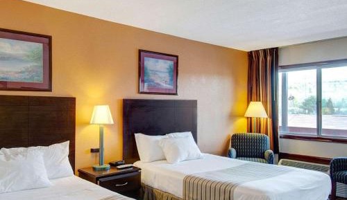 Double Room - Non-Smoking 