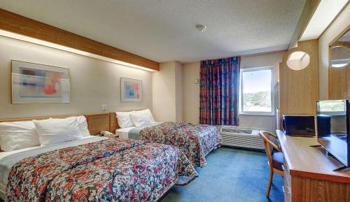 Double Room with Two Double Beds - Smoking