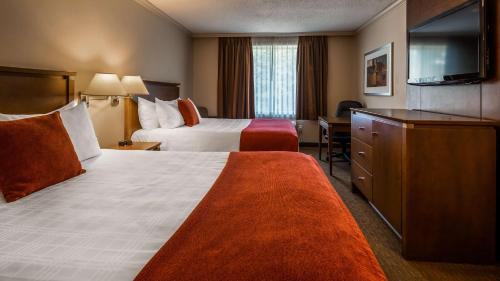 Queen Room with Two Queen Beds - Non-Smoking