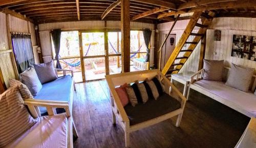 Family Room with Garden View