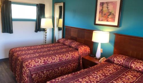 Double Room with Two Double Beds - Non-Smoking