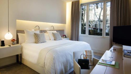 Deluxe Room (1 or 2 people)