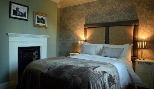 Deluxe Double Room with Shower