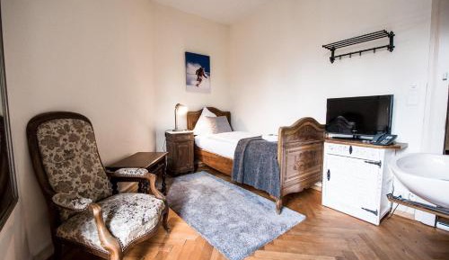 Single Room