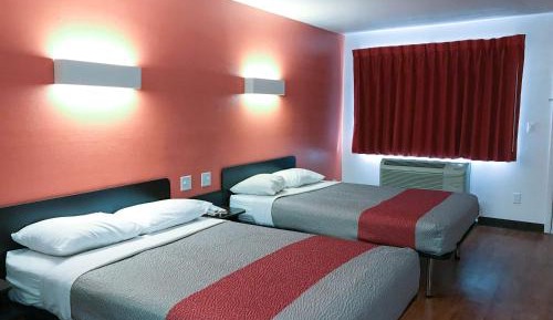 Quadruple Room - Non-Smoking