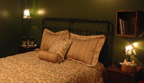 Queen Room