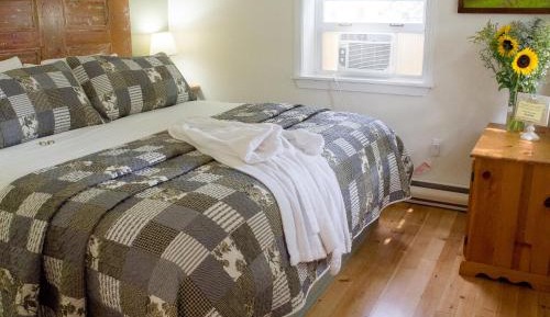 Superior King Suite