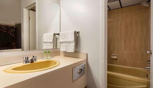 Double Room - Ground Floor/Non-Smoking