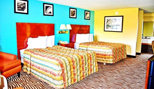 Deluxe Room with Two Double Beds - Non-Smoking 