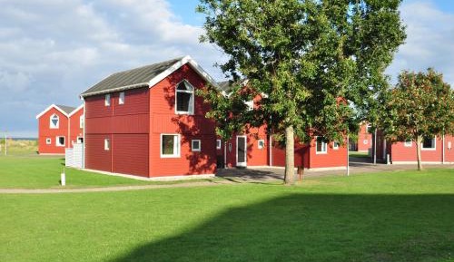 Two-Bedroom House with Sea View