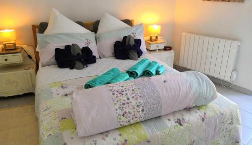 Double Room with Private Bathroom