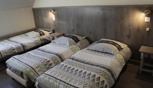 Triple Room with Mountain View - South