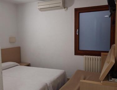 Interior Economy Double Room