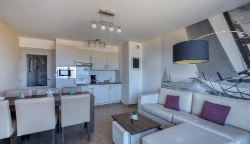 Deluxe Apartment-balcony without sea view